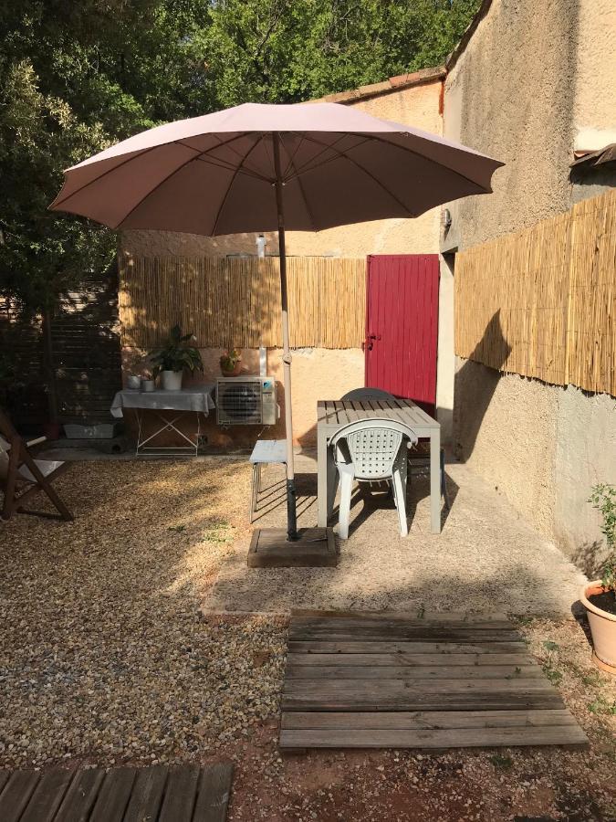 Ferienwohnung Source D'Harmonie L'Ecureuil Terres Rouges La Rocaille L'Olivier Meyreuil Exterior foto